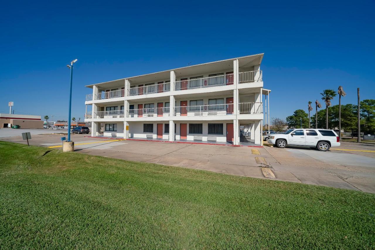 Americas Best Value Inn & Suites Humble Luaran gambar