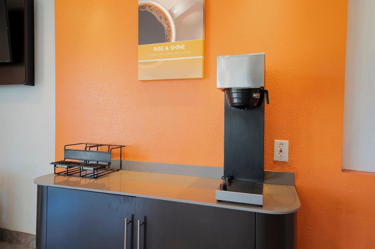 Americas Best Value Inn & Suites Humble Luaran gambar