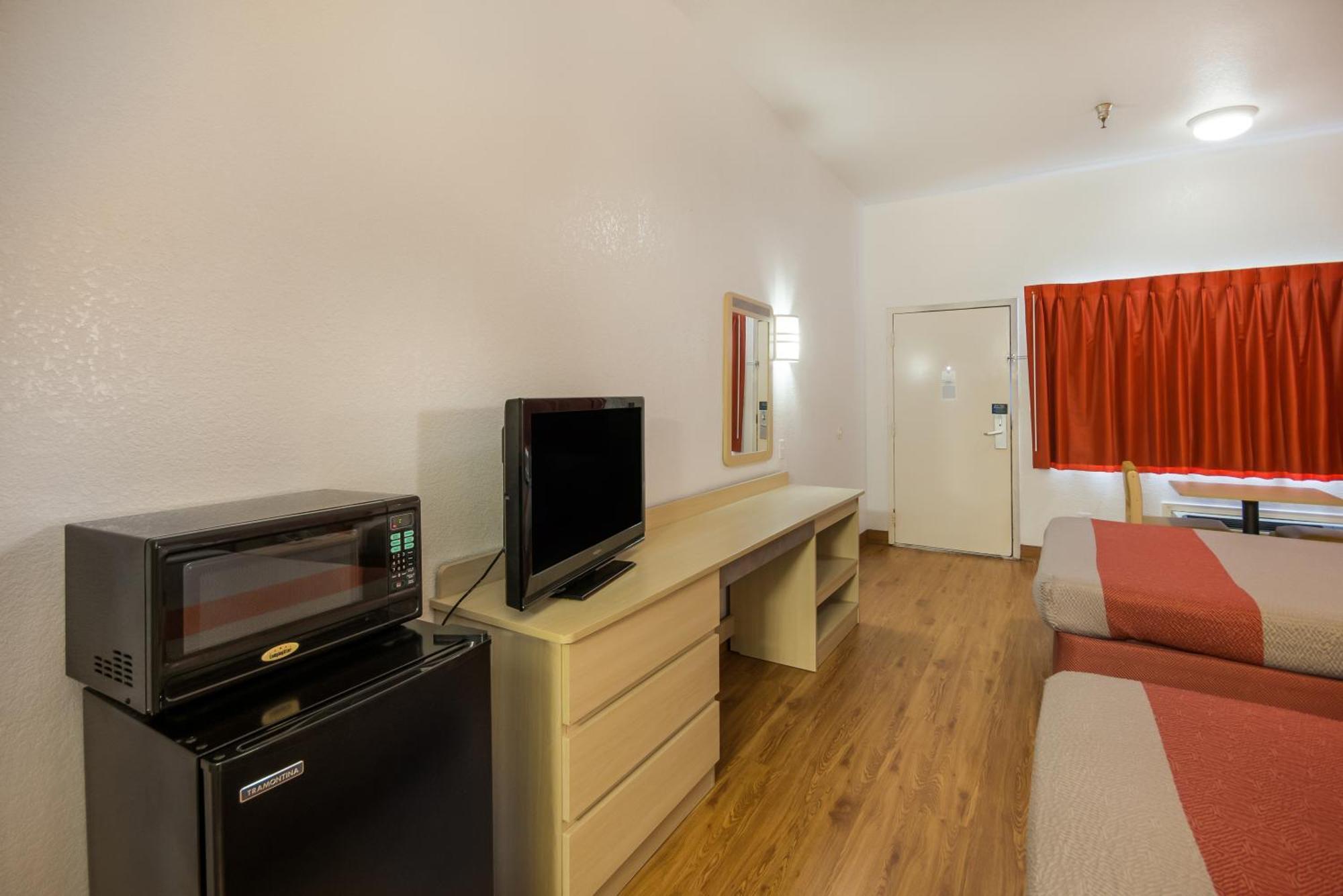 Americas Best Value Inn & Suites Humble Luaran gambar