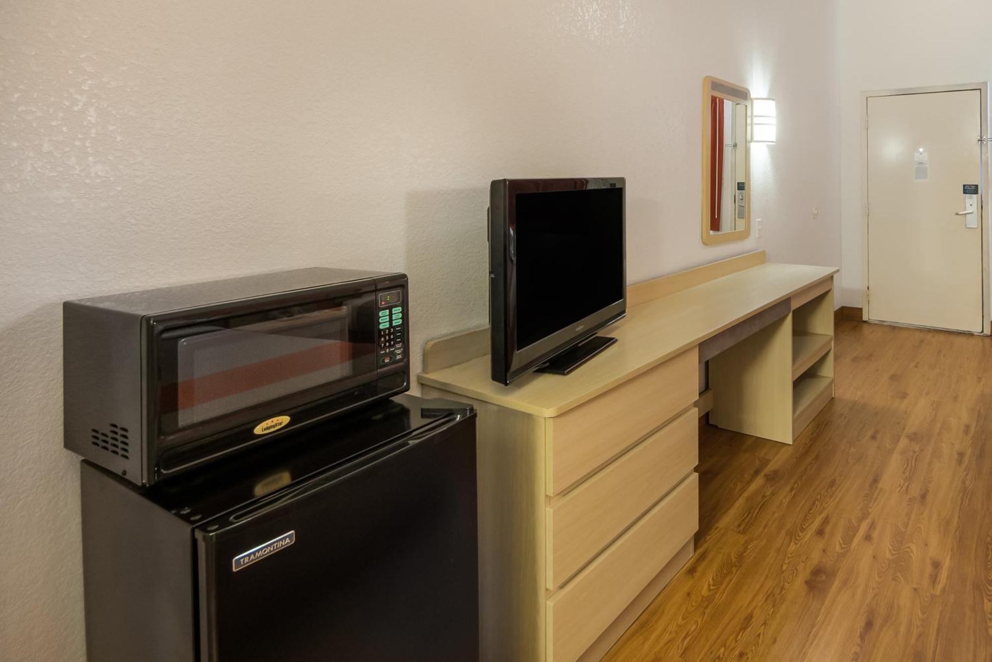 Americas Best Value Inn & Suites Humble Luaran gambar